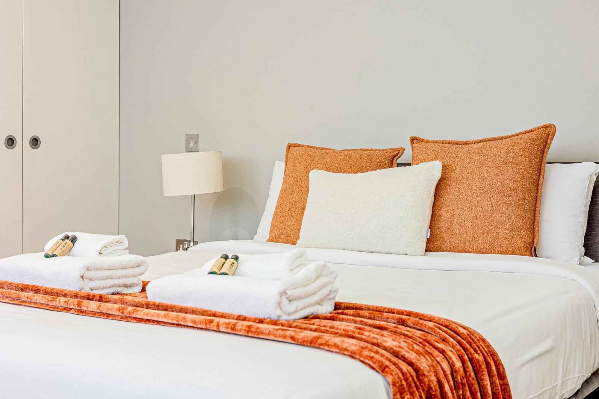 Stunning Serviced Apartments, Steps From Monument Station Appartamento *